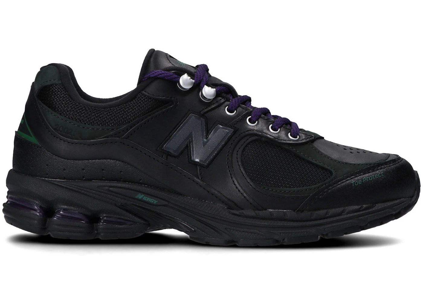 New Balance 2002R Wonderland Pack Black