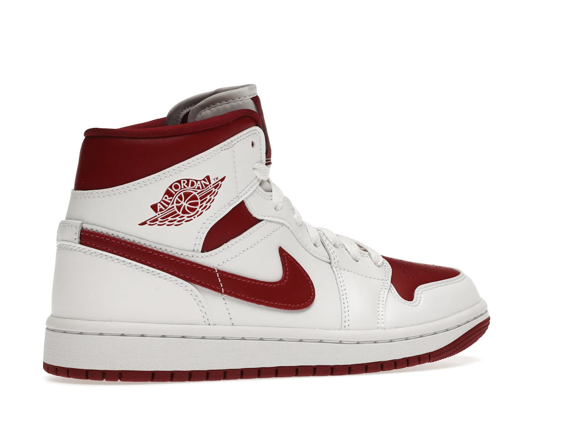 Jordan 1 Mid Reverse Chicago