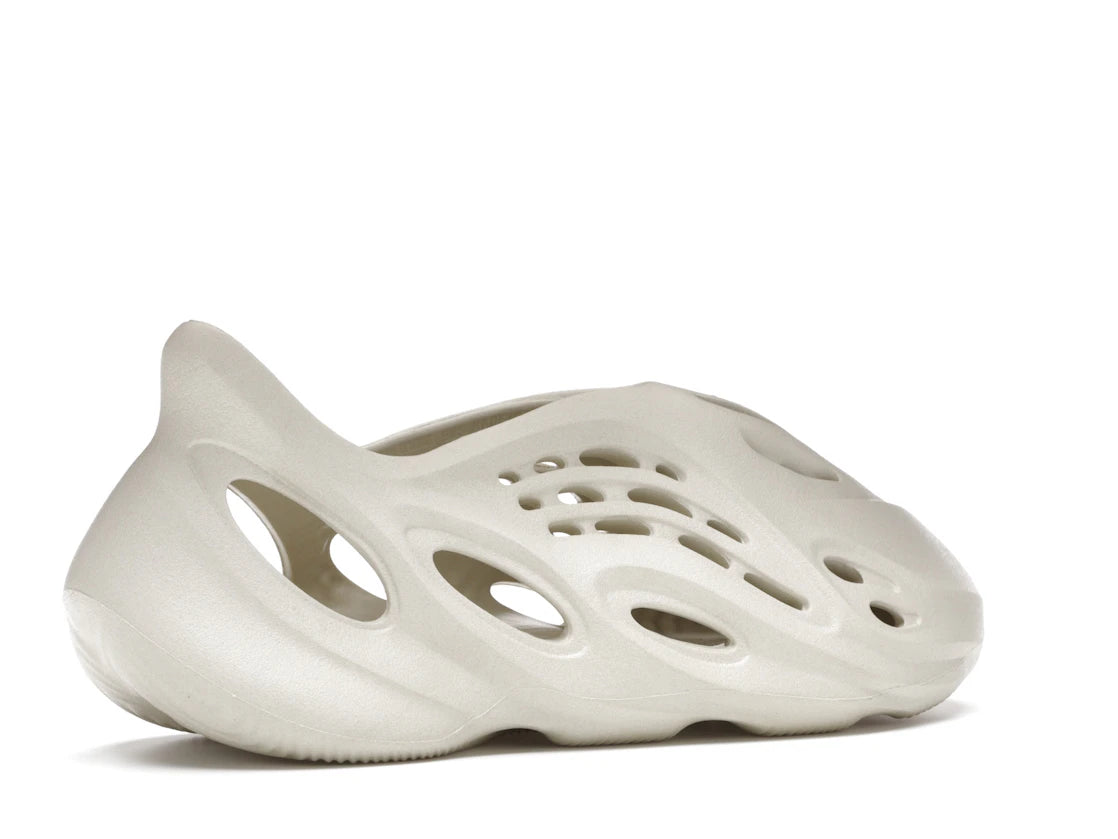 adidas Yeezy Foam RNNR Sand