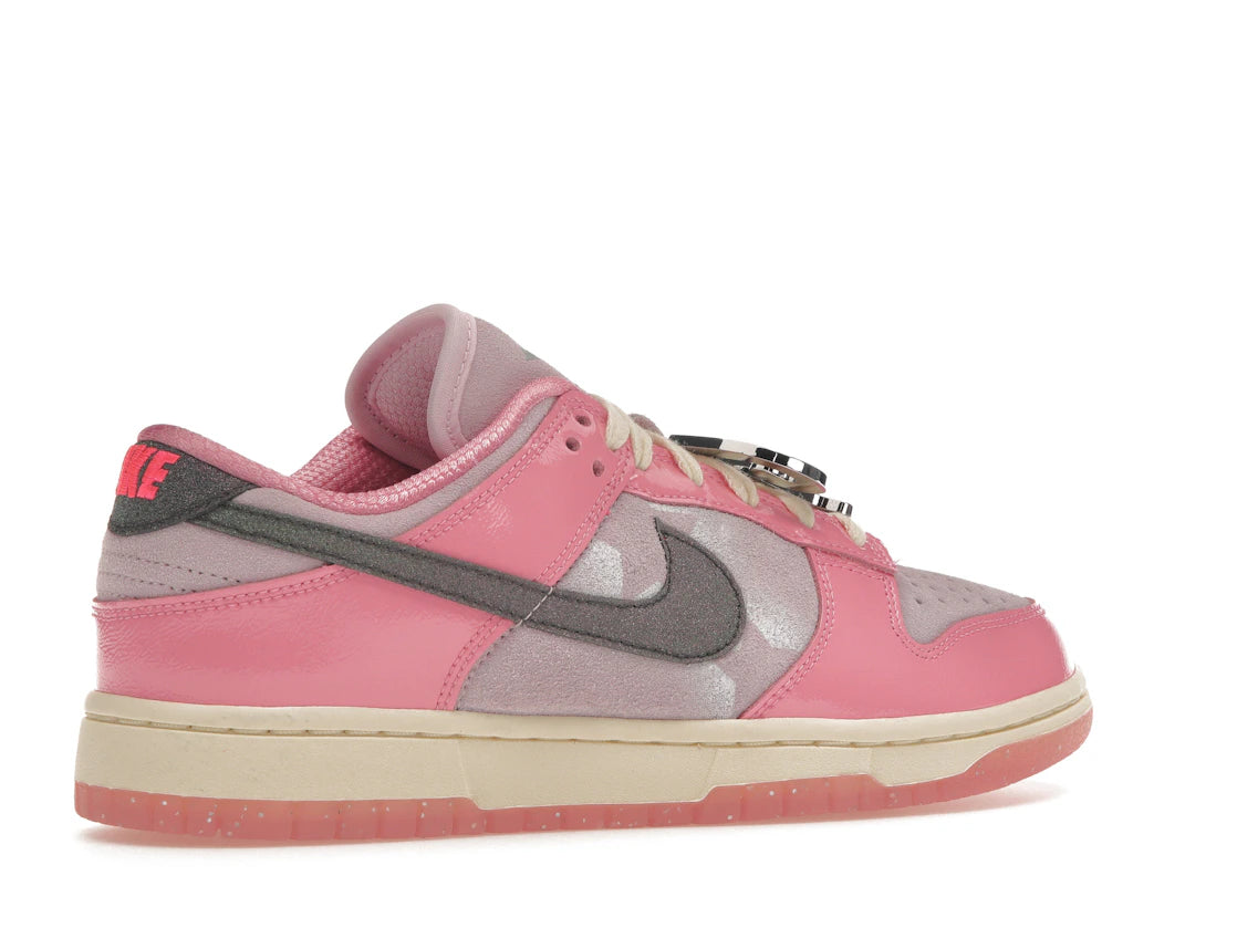 Nike Dunk Low LX Barbie