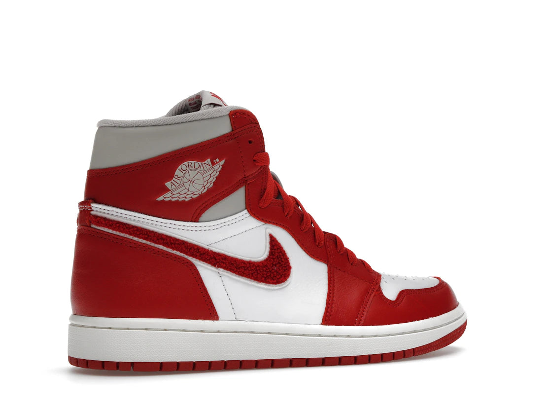 Jordan 1 Retro High OG Varsity Red