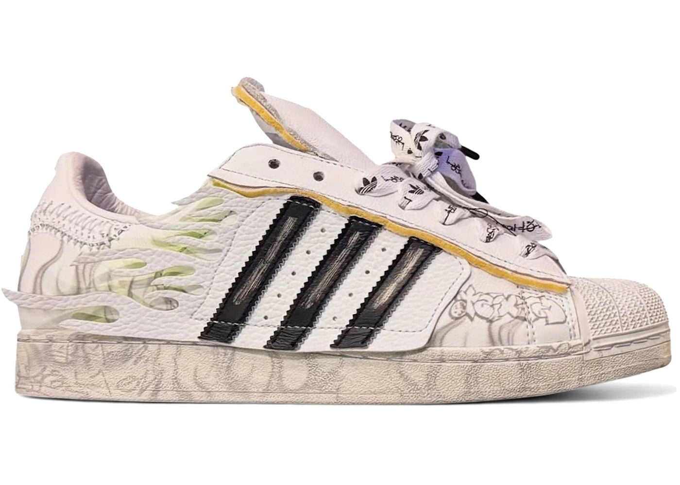 Adidas Superstar Hellstar White