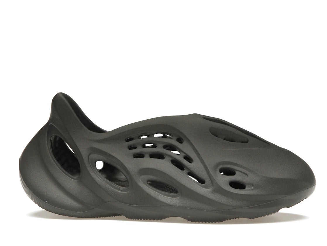 adidas Yeezy Foam RNR Carbon