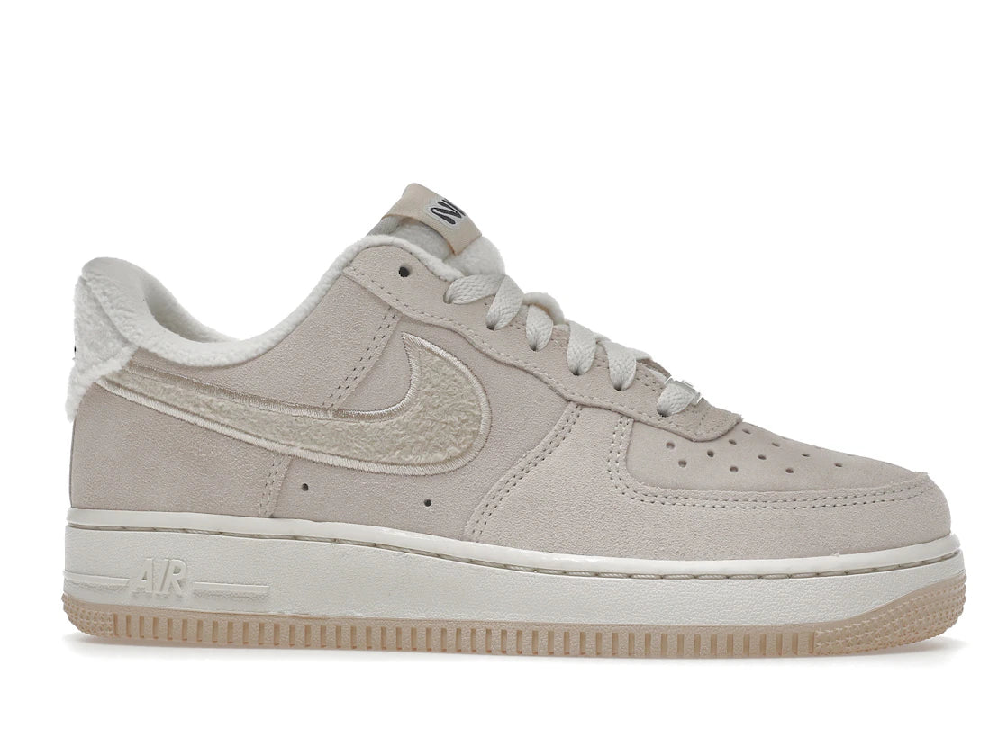Nike Air Force 1 Low '07 SE Sanddrift Gum Fleece