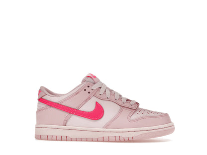 Nike Dunk Low Triple Pink