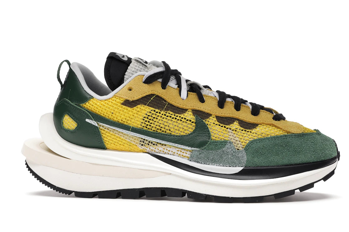 Nike Vaporwaffle sacai Tour Yellow Stadium Green