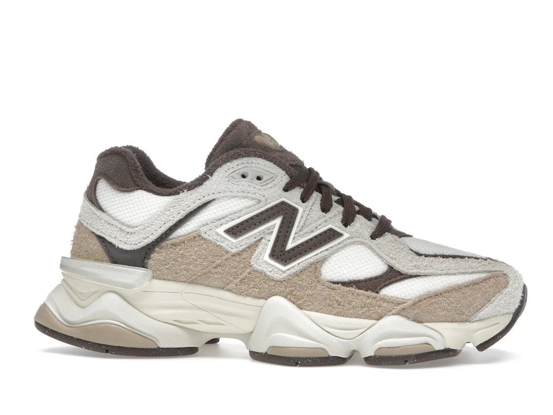 New Balance 9060 Earth Shadow Bisque