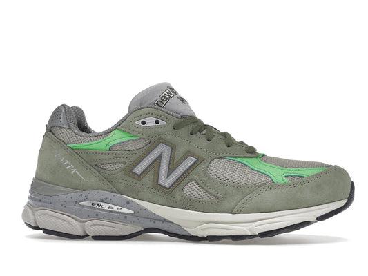 New Balance 990v3 MiUSA Patta Keep Your Family Close