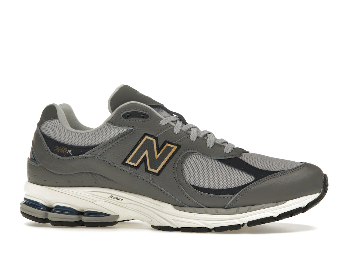 New Balance 2002R Castlerock