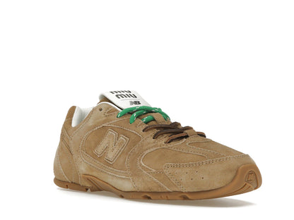 New Balance 530 SL Miu Miu Ecru