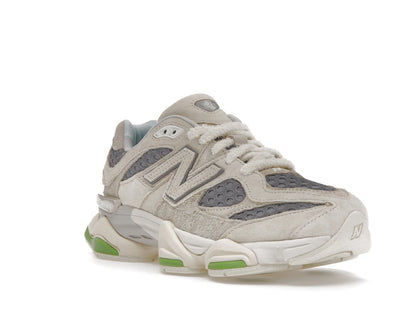 New Balance 9060 Bricks & Wood