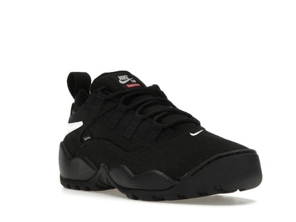 Nike SB Darwin Low Supreme Black