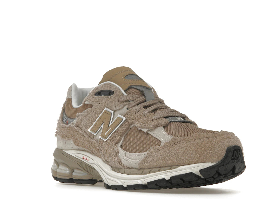 New Balance 2002R Protection Pack Driftwood