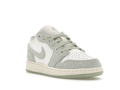 Jordan 1 Low SE White Seafoam
