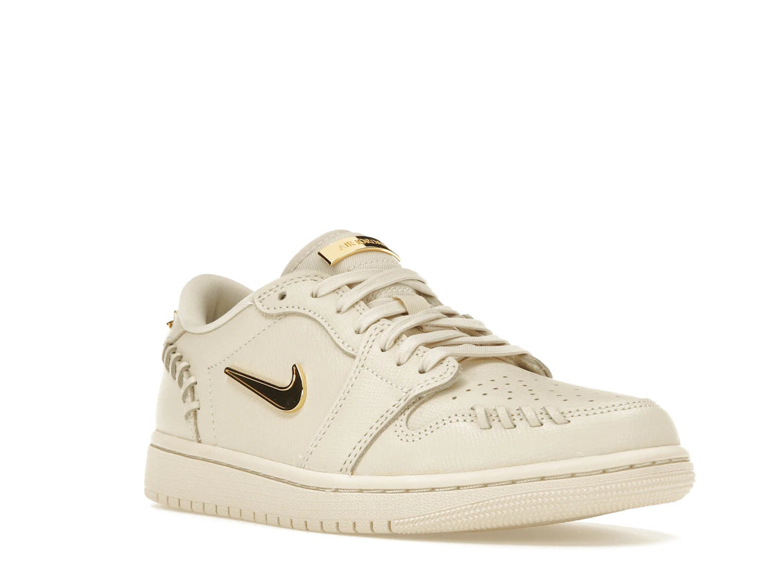 Jordan 1 Low Method of Make Legend Light Brown