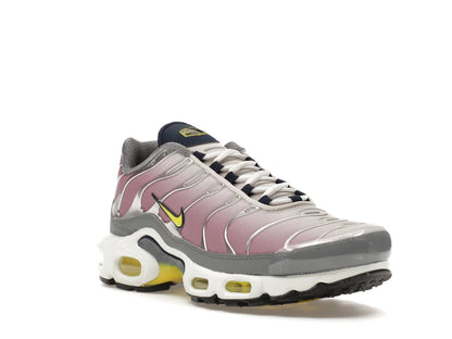 Nike Air Max Plus Violet Dust High Voltage