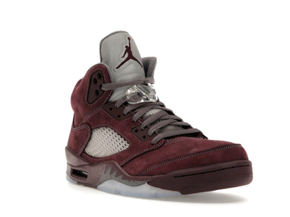 Jordan 5 Retro Burgundy (2023)