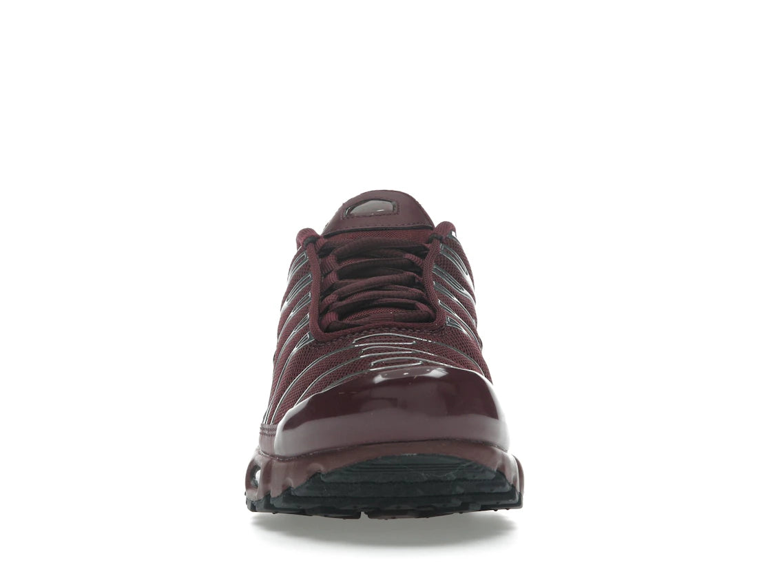 Nike Air Max Plus SE Night Maroon Metallic Silver