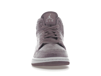 Air Jordan 1 Mid SE Purple Velvet