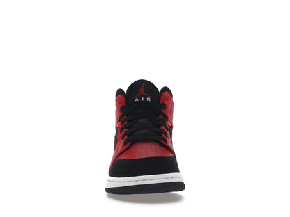 Air Jordan 1 Mid Reverse Bred