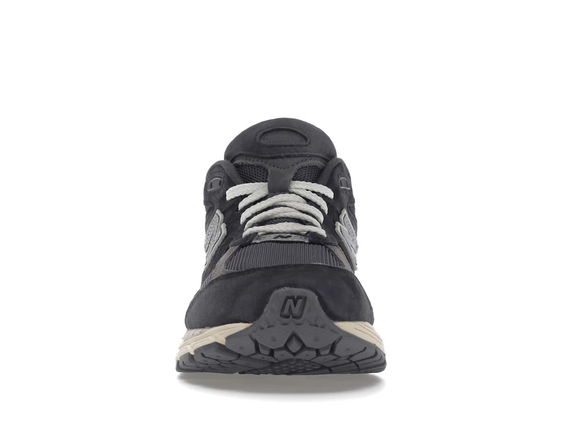New Balance 2002R Black Dark Grey
