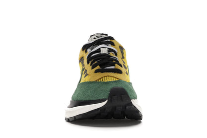 Nike Vaporwaffle sacai Tour Yellow Stadium Green