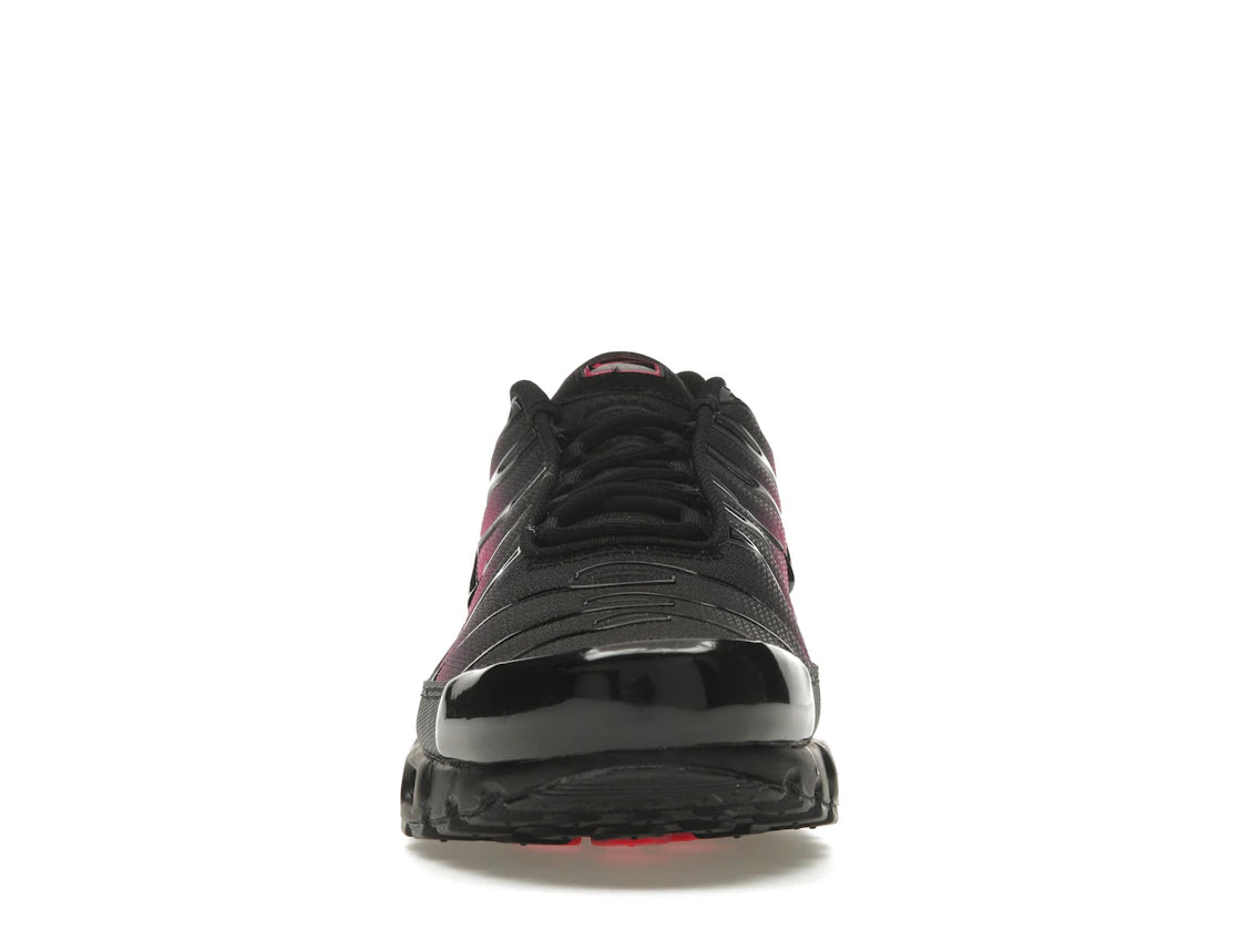 Nike Air Max Plus Black Hyper Pink