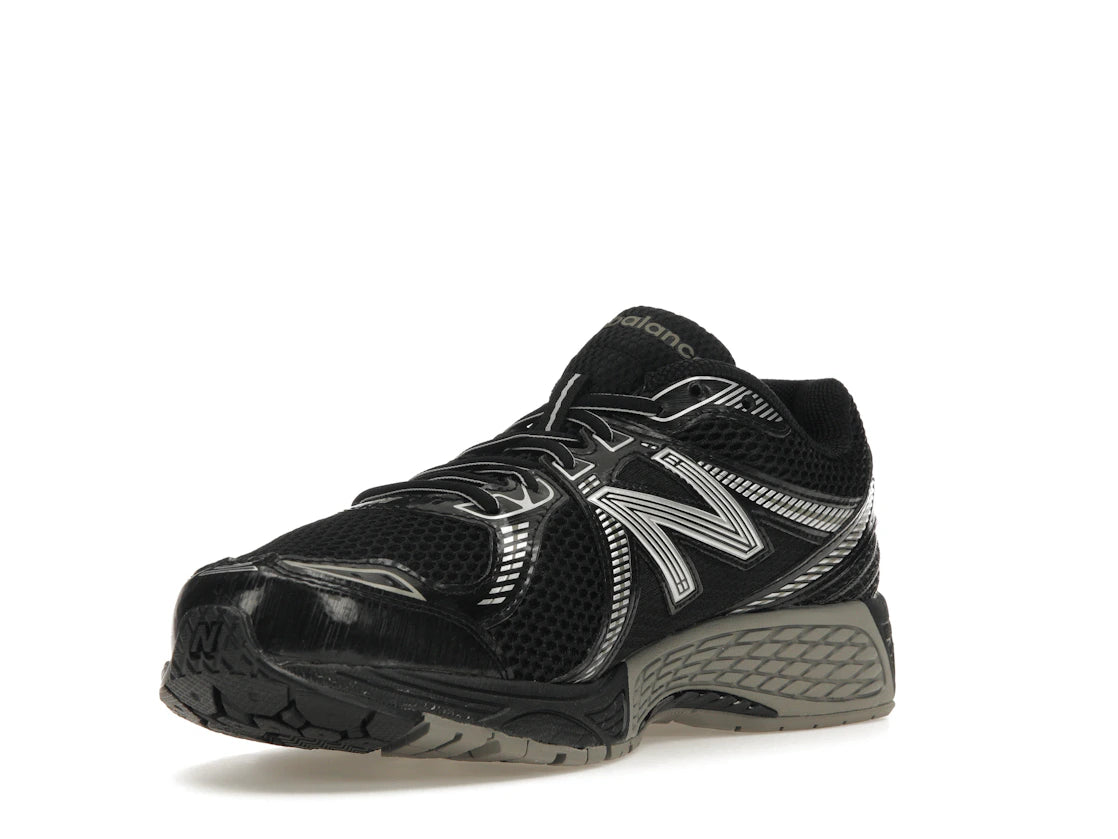 New Balance 860v2 Black Silver