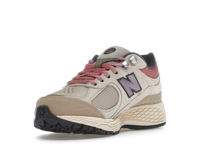 New Balance 2002R Hiking Pack Beige