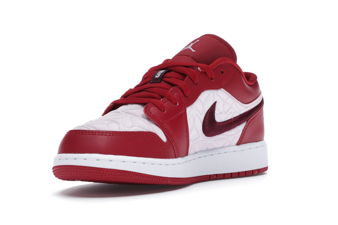 Jordan 1 Low SE Red Quilt
