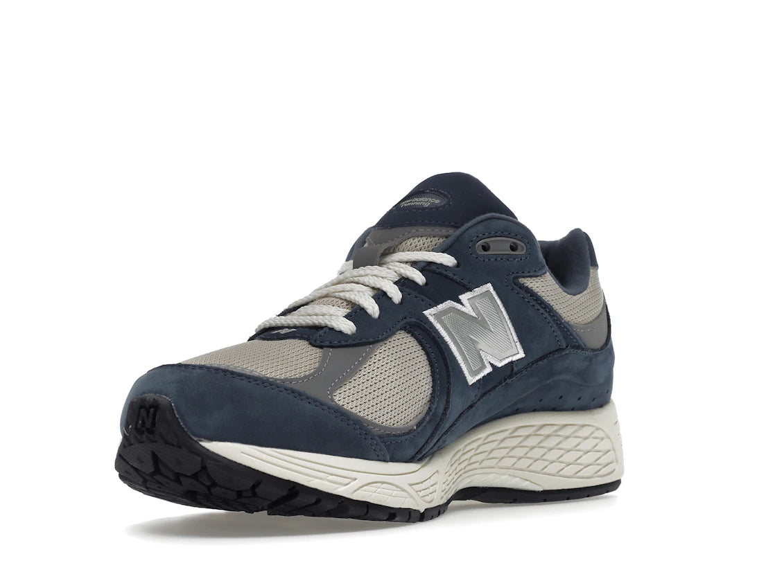 New Balance 2002R Vintage Indigo Calm Taupe
