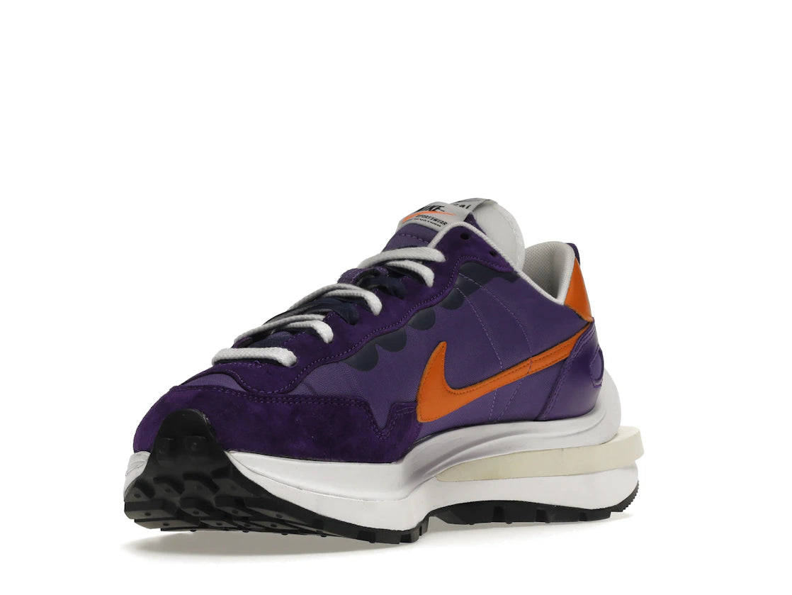 Nike Vaporwaffle sacai Dark Iris
