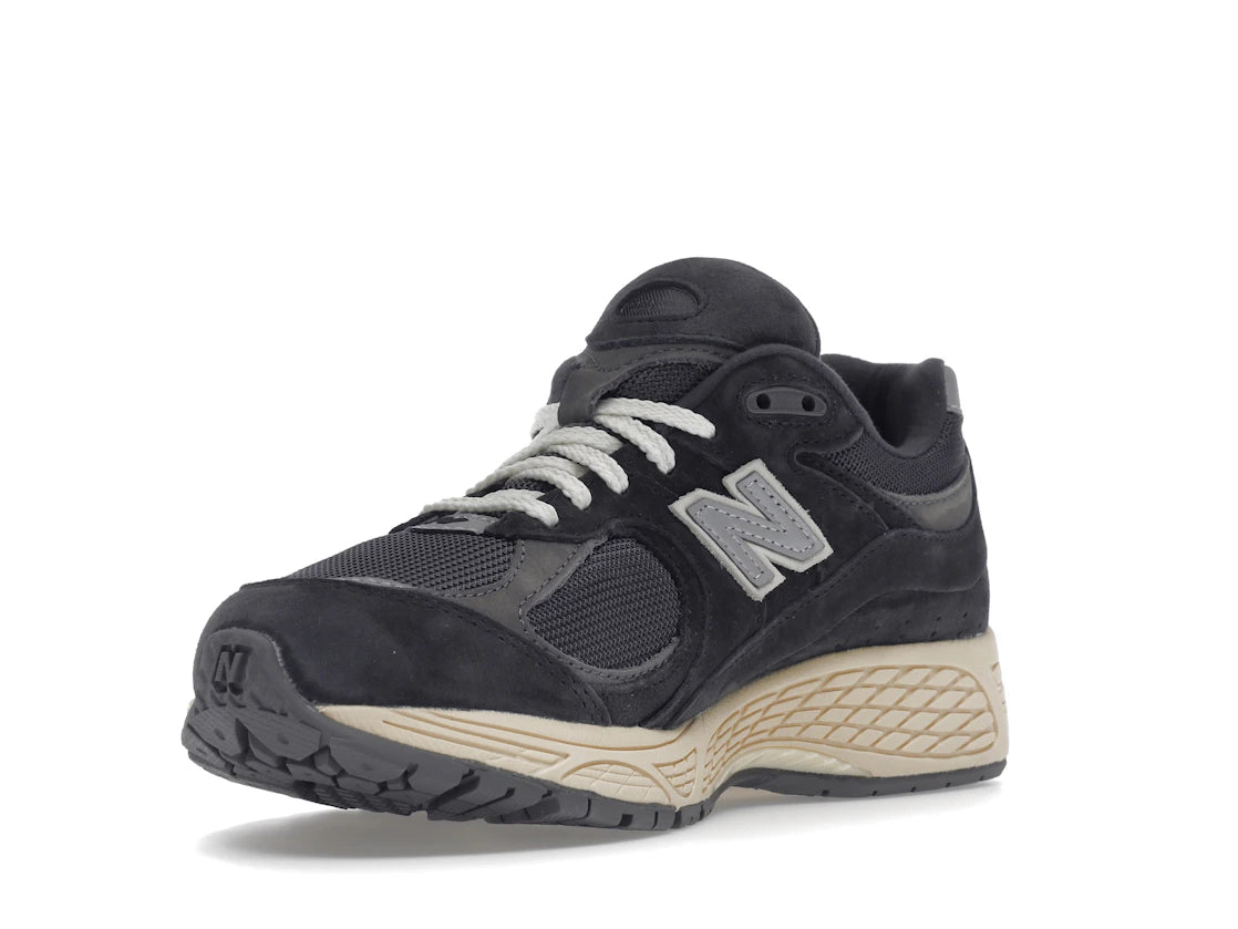 New Balance 2002R Black Dark Grey