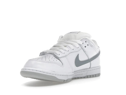 Nike SB Dunk Low Supreme 94 White Metallic Silver