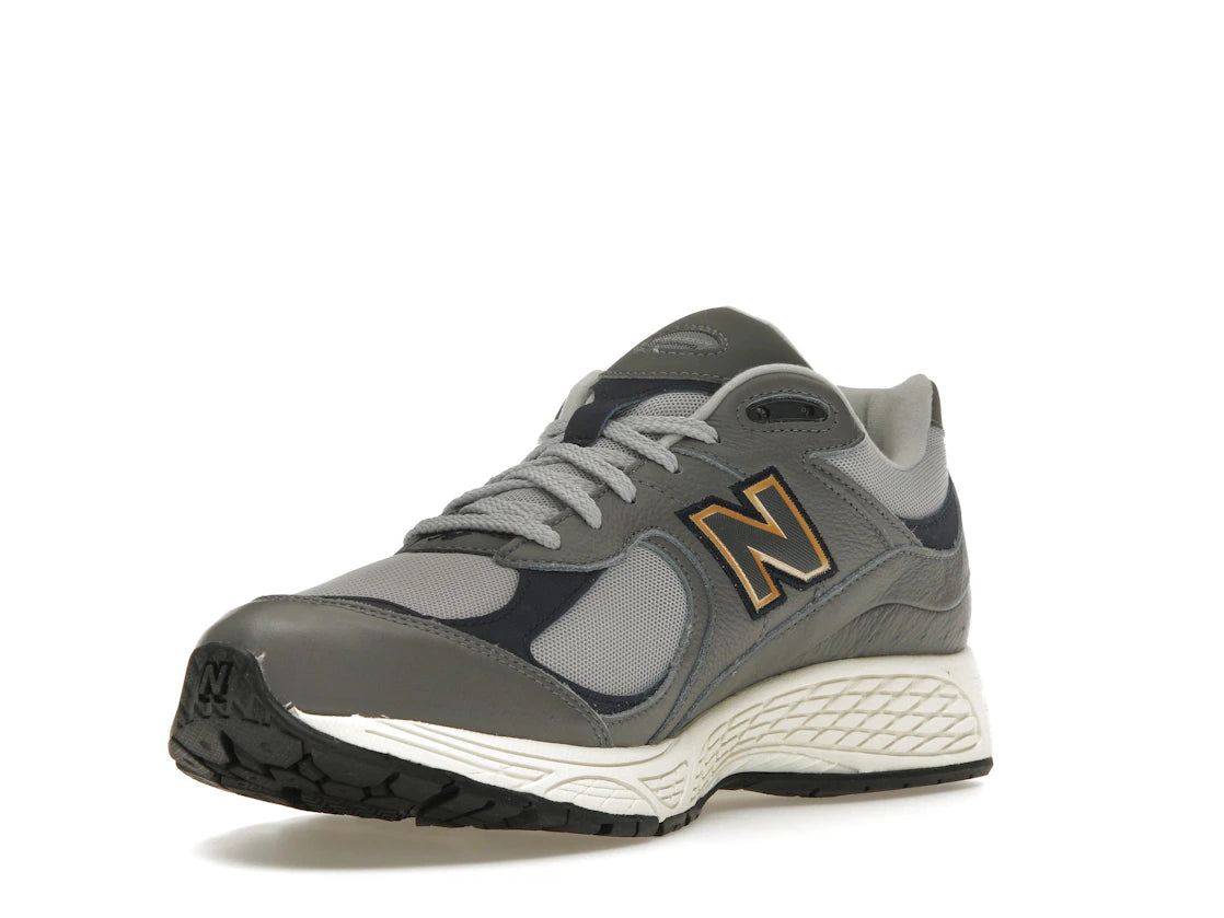 New Balance 2002R Castlerock