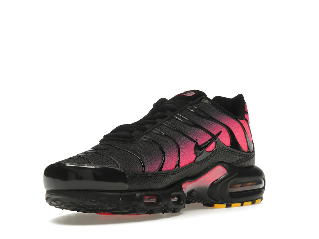 Nike Air Max Plus Black Hyper Pink