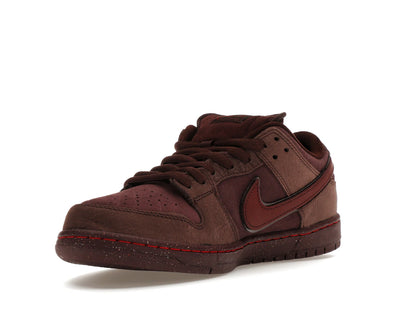 Nike SB Dunk Low City of Love Burgundy Crush