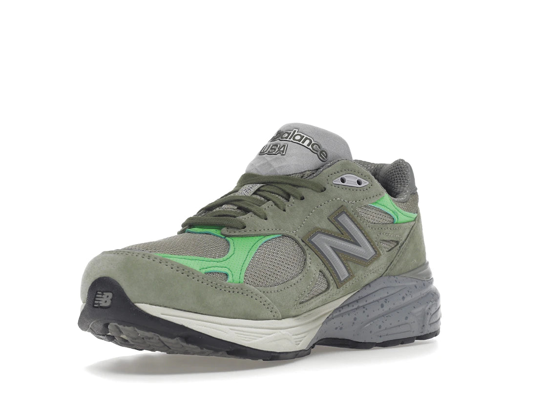 New Balance 990v3 MiUSA Patta Keep Your Family Close
