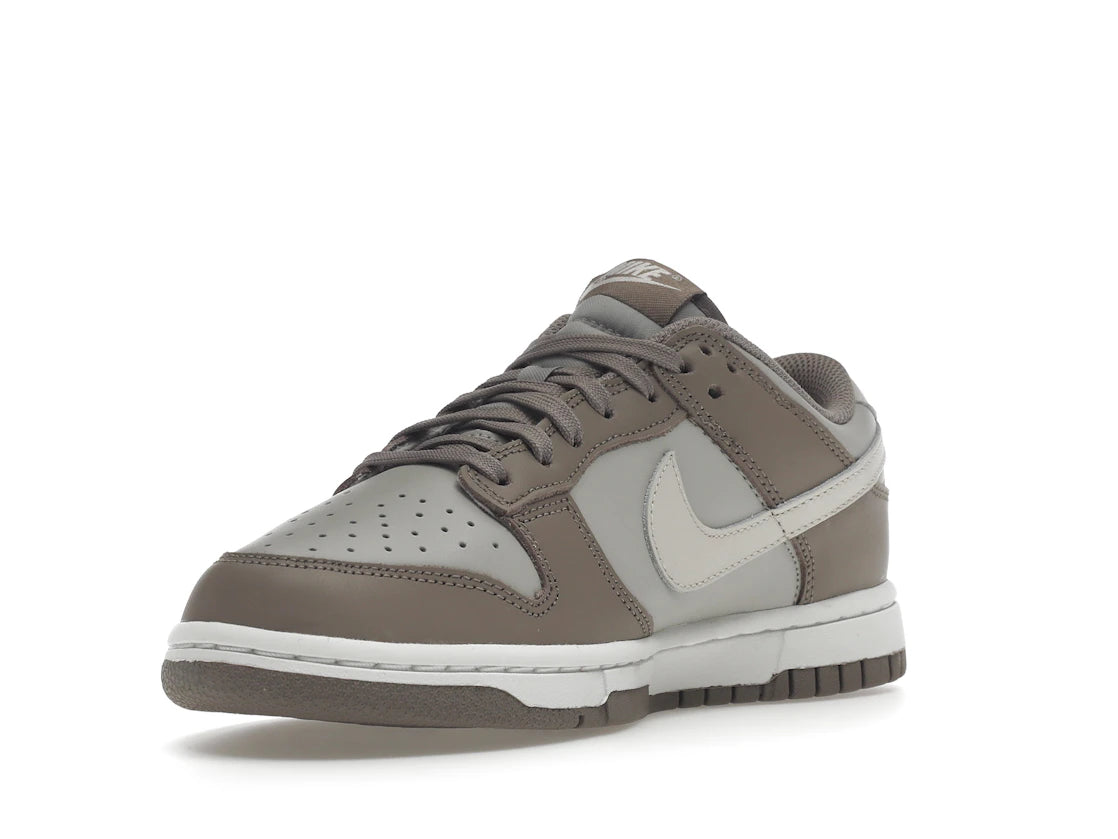 Nike Dunk Low Bone Beige