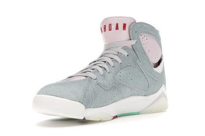 Air Jordan 7 Retro Neutral Grey