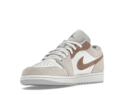 Jordan 1 Low SE Legend Light Brown