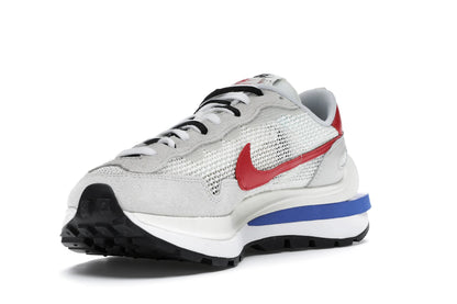 Nike Vaporwaffle sacai Sport Fuchsia Game Royal