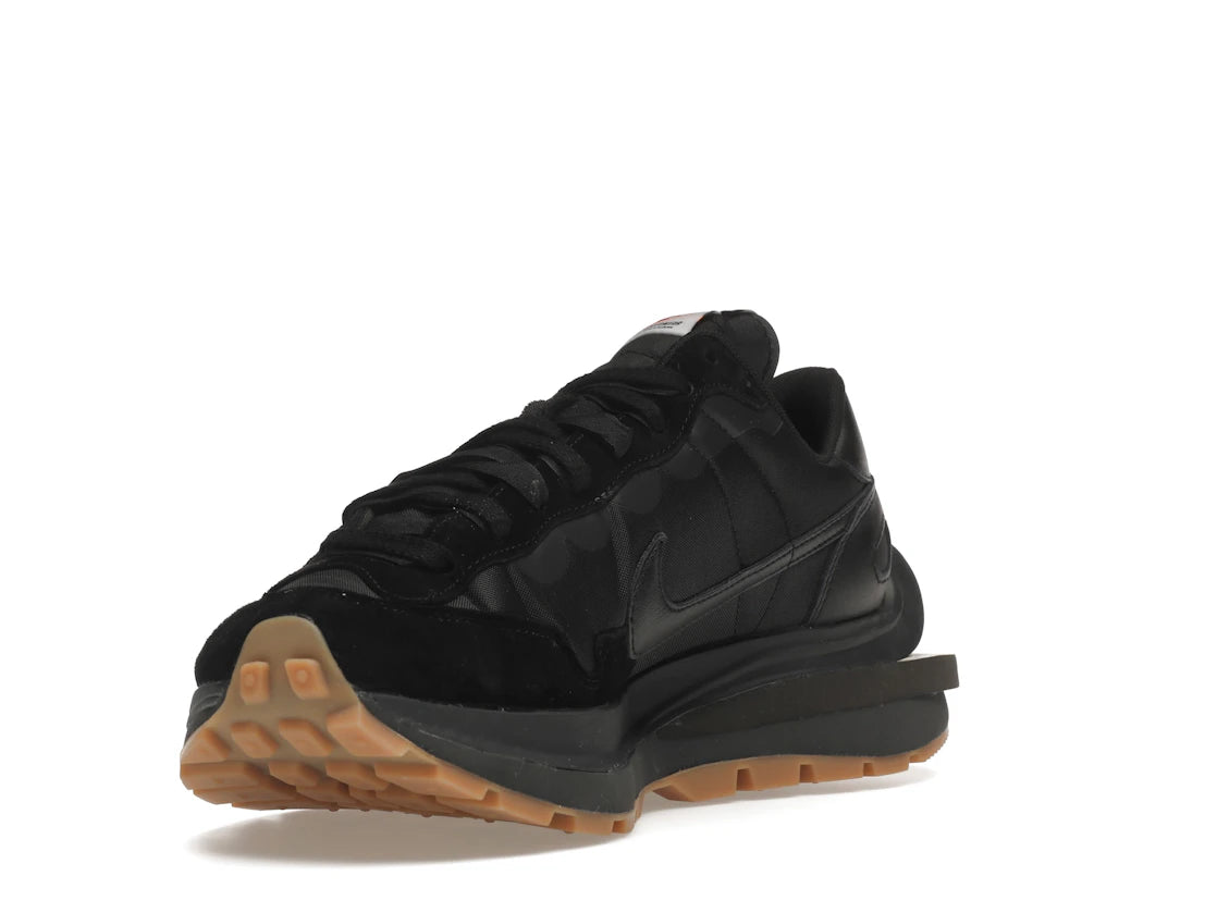 Nike Vaporwaffle sacai Black Gum