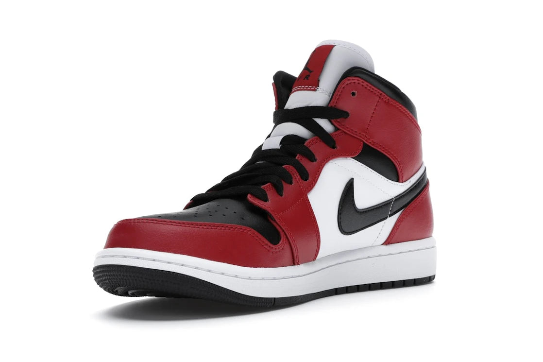Jordan 1 Mid Chicago Toe