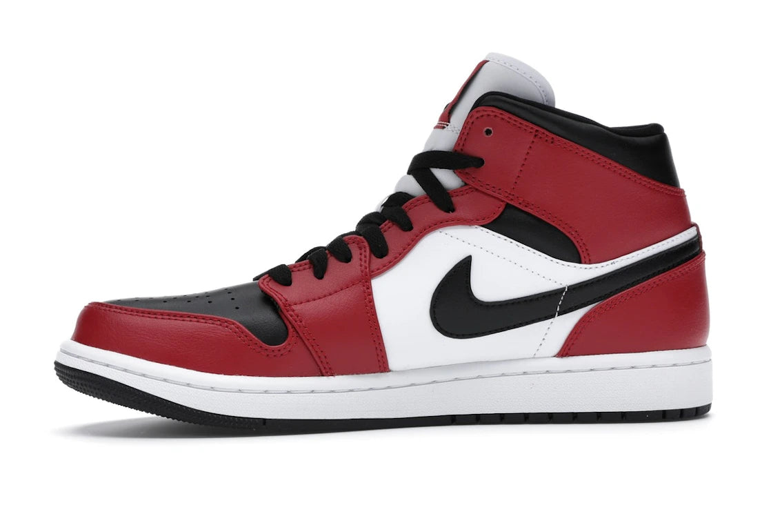 Jordan 1 Mid Chicago Toe