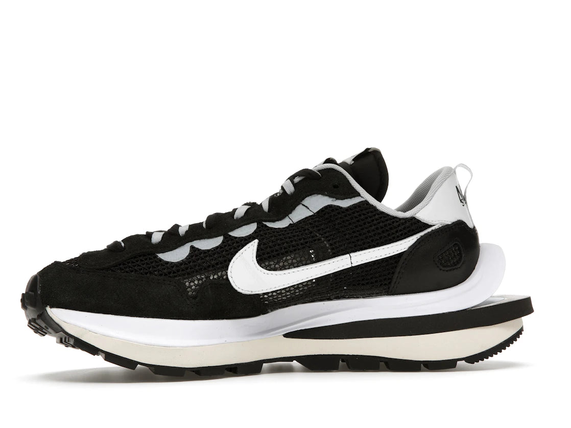Nike Vaporwaffle sacai Black White