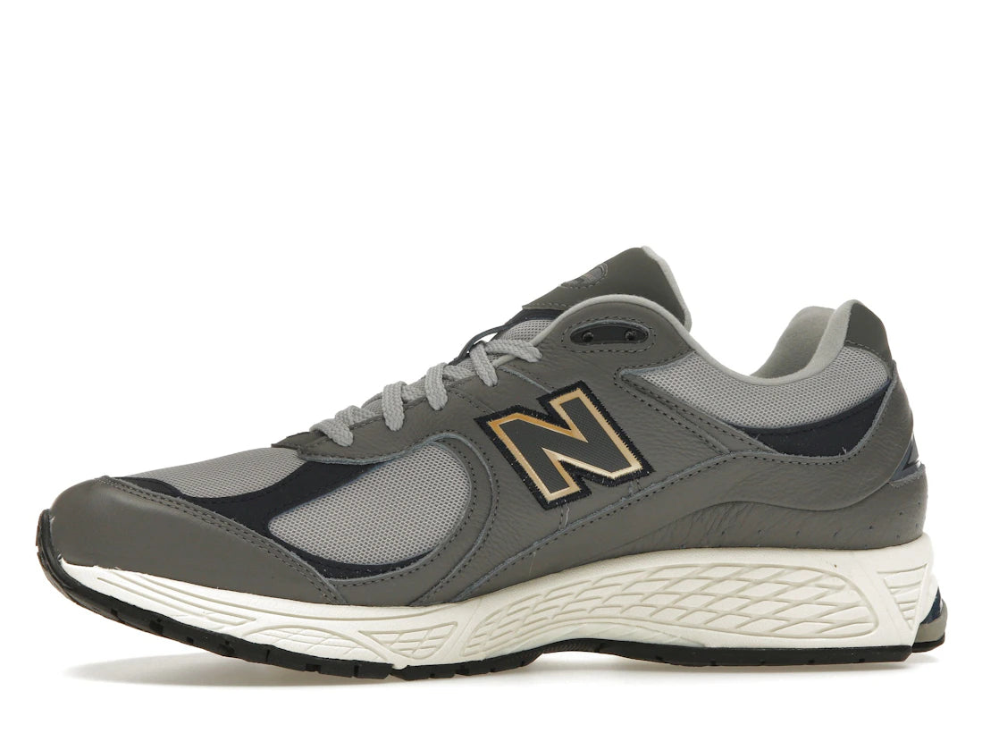 New Balance 2002R Castlerock