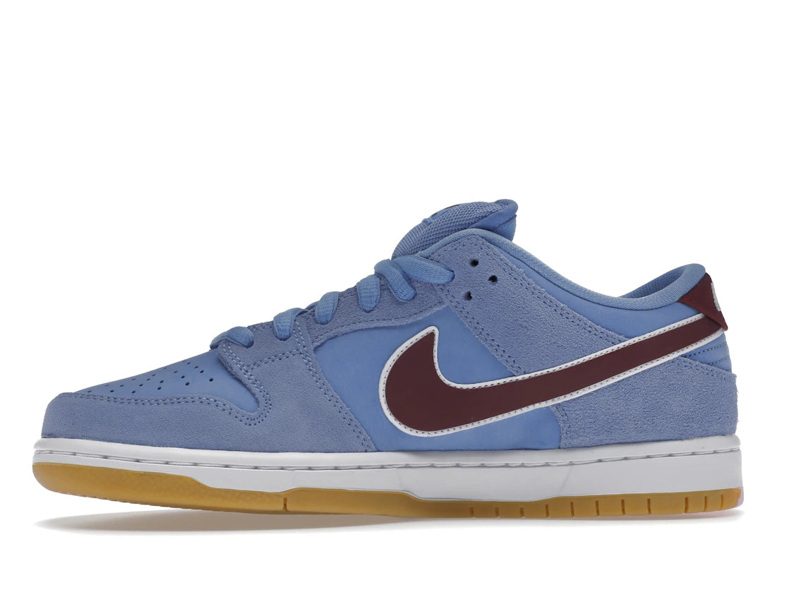 Nike SB Dunk Low Philadelphia Phillies
