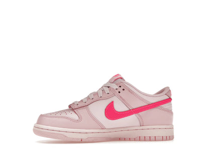 Nike Dunk Low Triple Pink