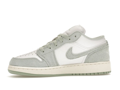 Jordan 1 Low SE White Seafoam